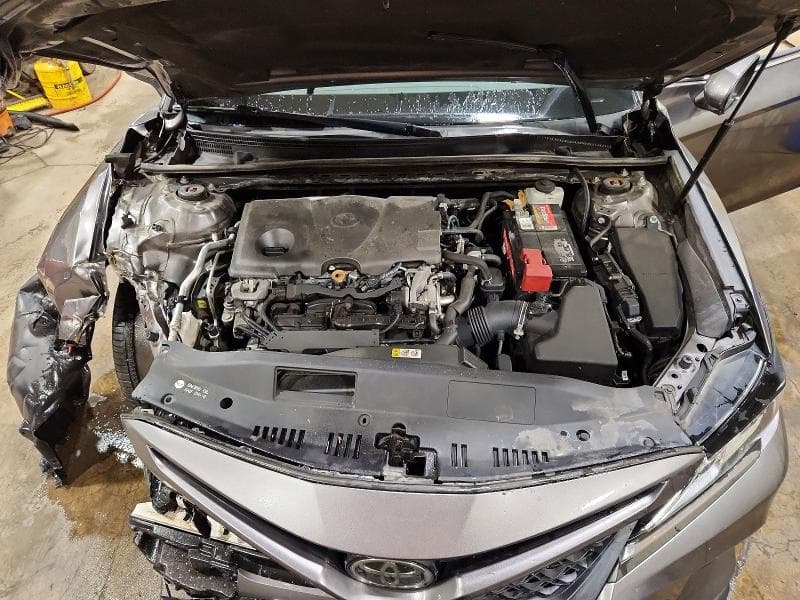 2019 TOYOTA CAMRY SE 11