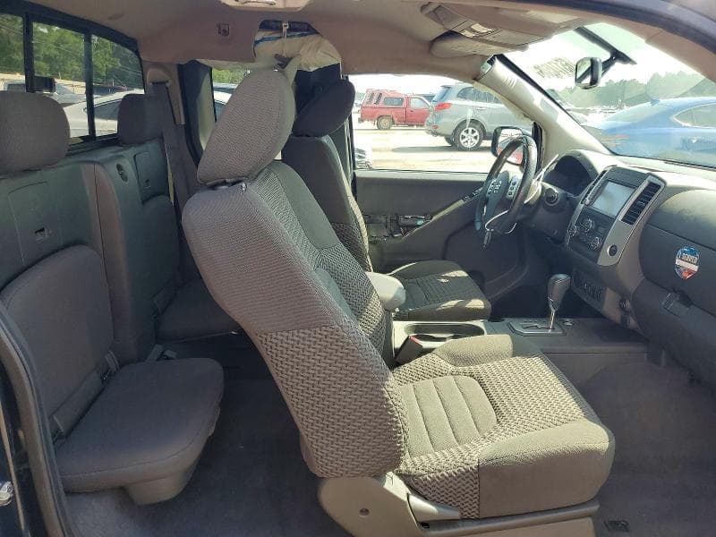 2021 NISSAN FRONTIER SV 10