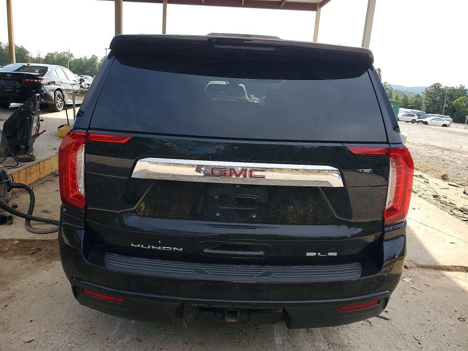 2023 GMC YUKON SLE 6