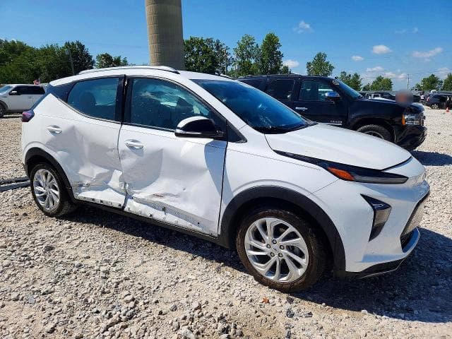 2022 CHEVROLET BOLT EUV LT 4