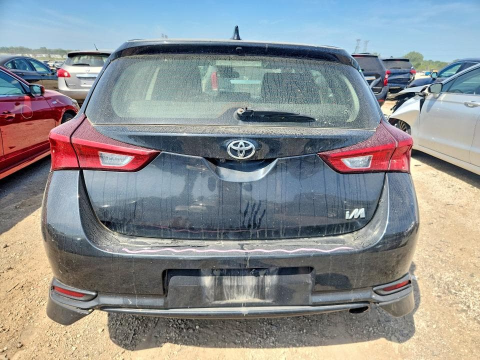 2018 TOYOTA COROLLA IM BASE 6