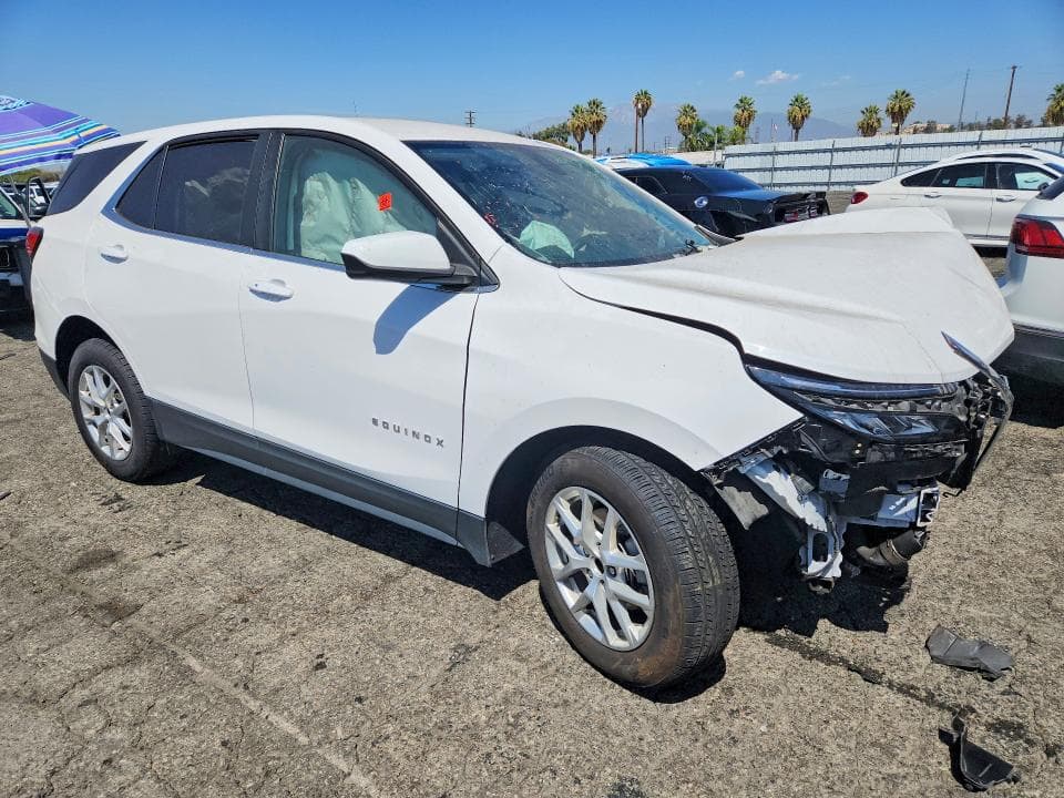 2024 CHEVROLET EQUINOX LT 4