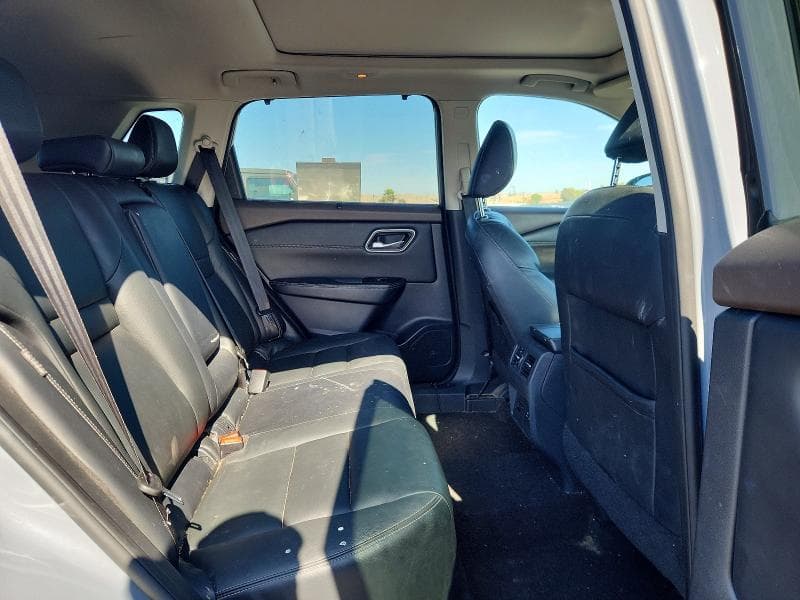 2021 NISSAN ROGUE SL 10