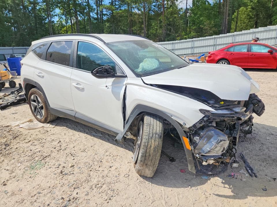 2025 HYUNDAI TUCSON SEL 4