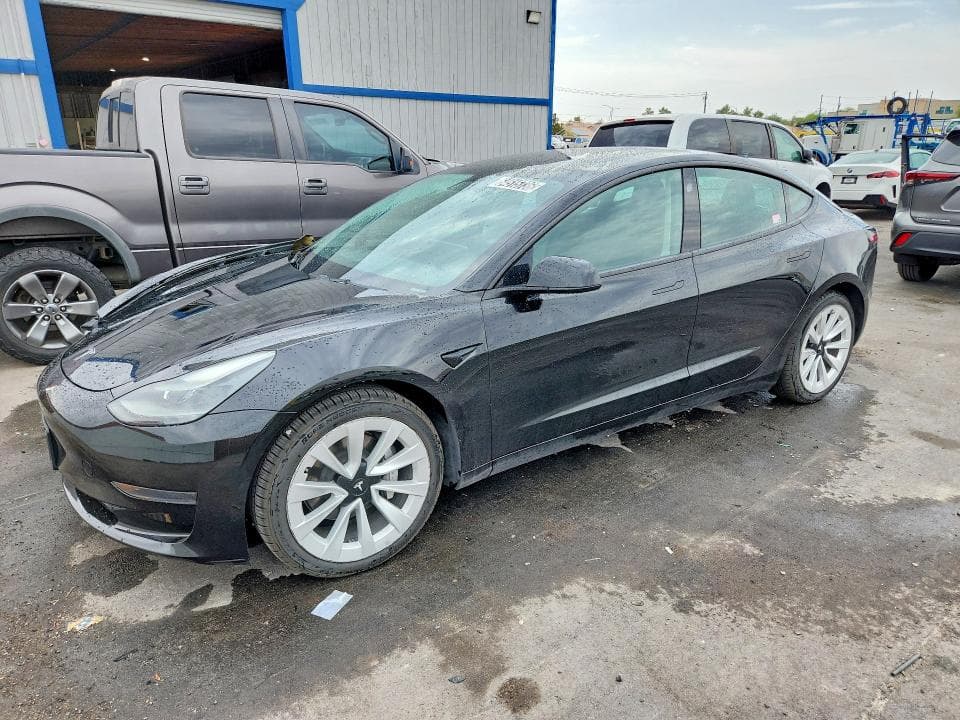 2023 TESLA MODEL 3 - 1
