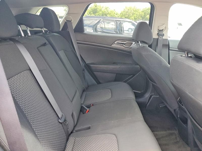2023 KIA SPORTAGE LX 10