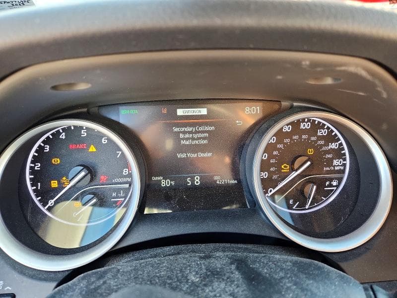 2023 TOYOTA CAMRY XLE 9