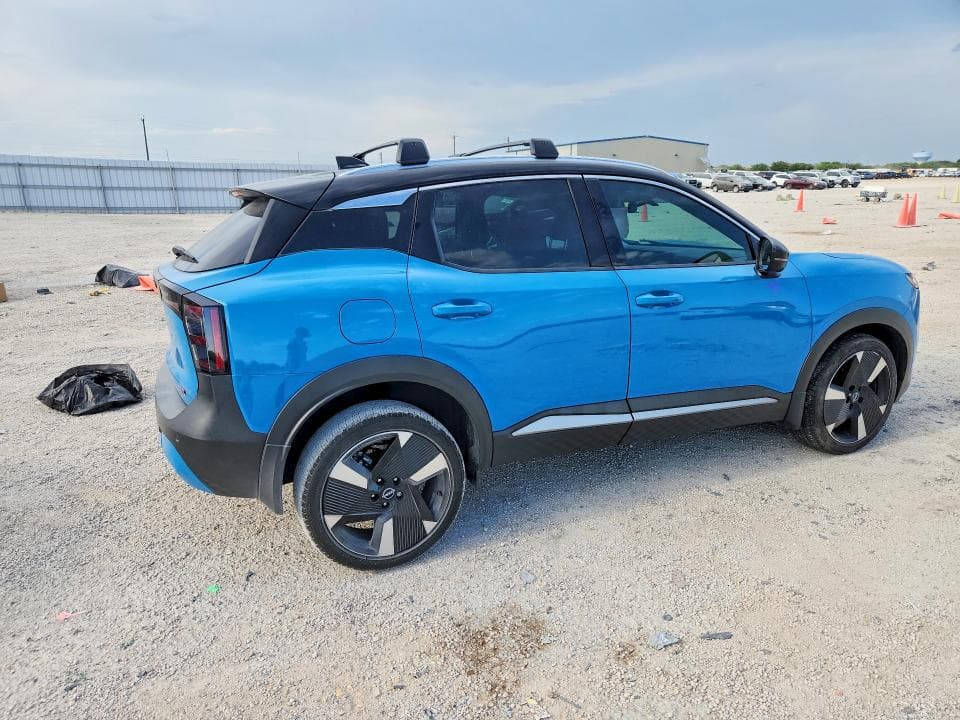 2025 NISSAN KICKS SR 3