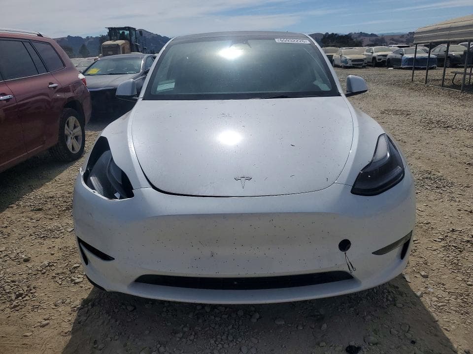 2023 TESLA MODEL Y 5