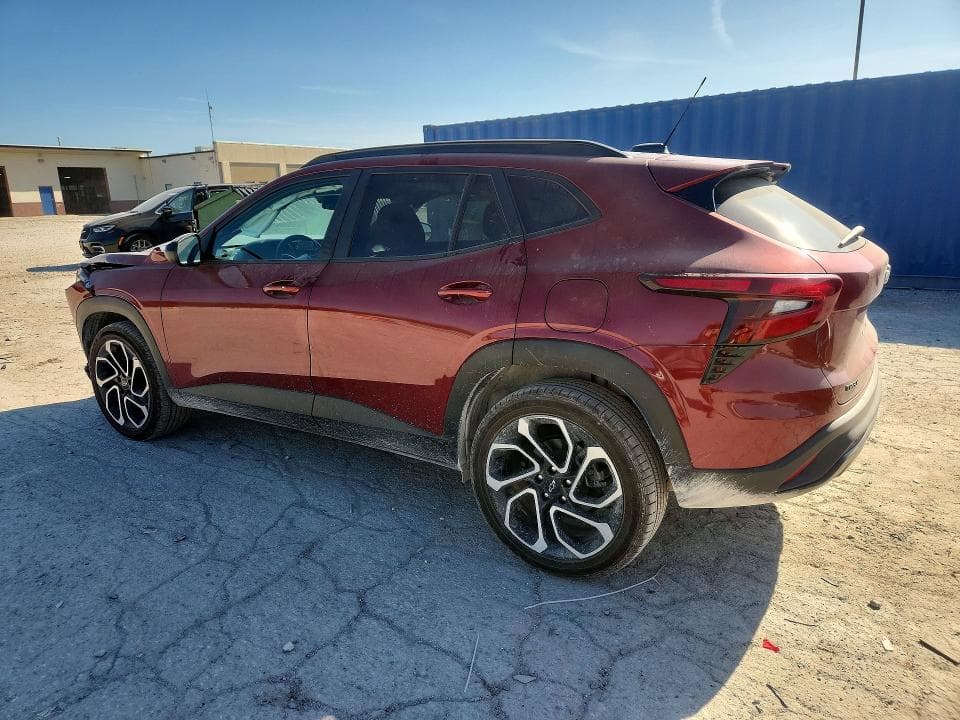 2024 CHEVROLET TRAX 2RS 2