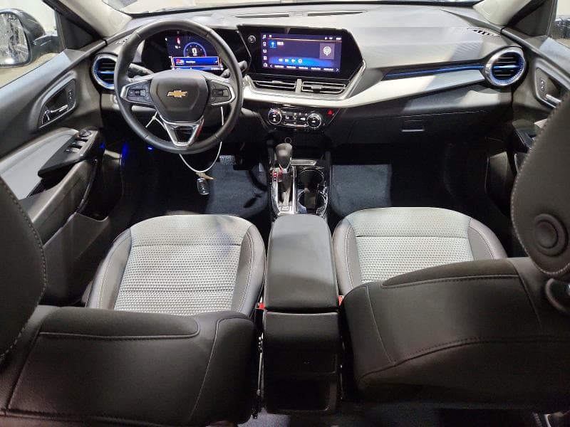 2025 CHEVROLET TRAX 1LT 8