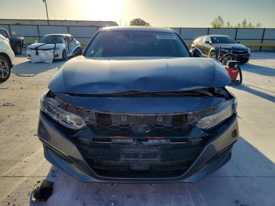 2019 HONDA ACCORD EX 5