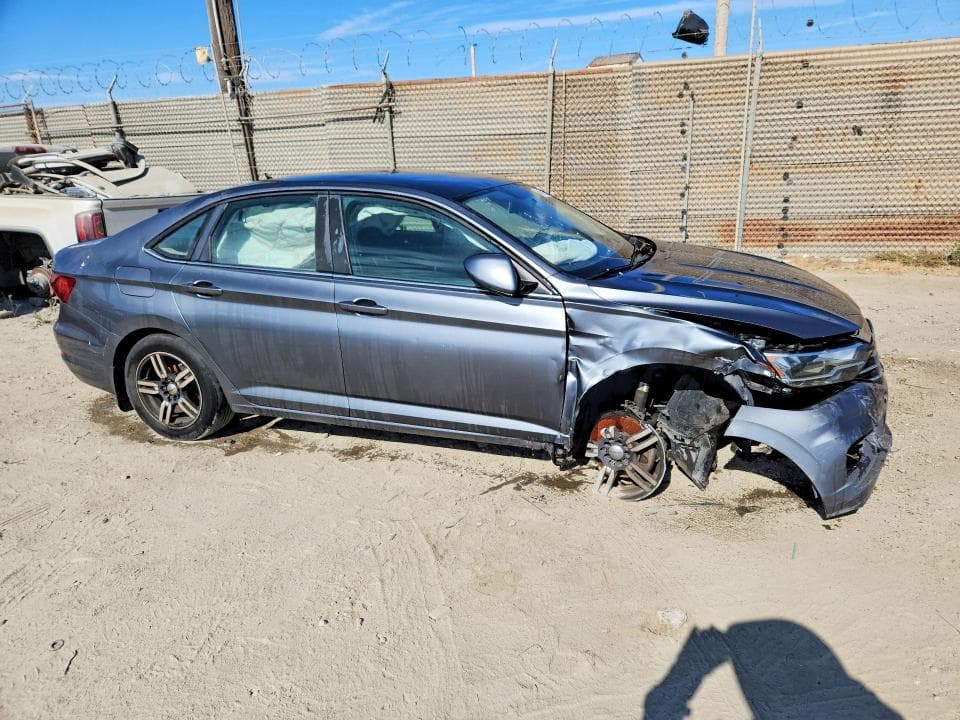 2019 VOLKSWAGEN JETTA S 4