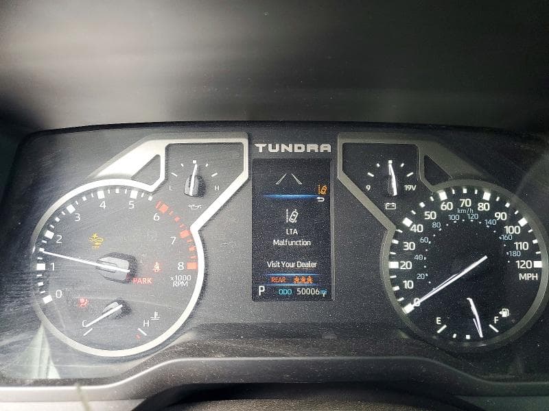 2024 TOYOTA TUNDRA SR 9