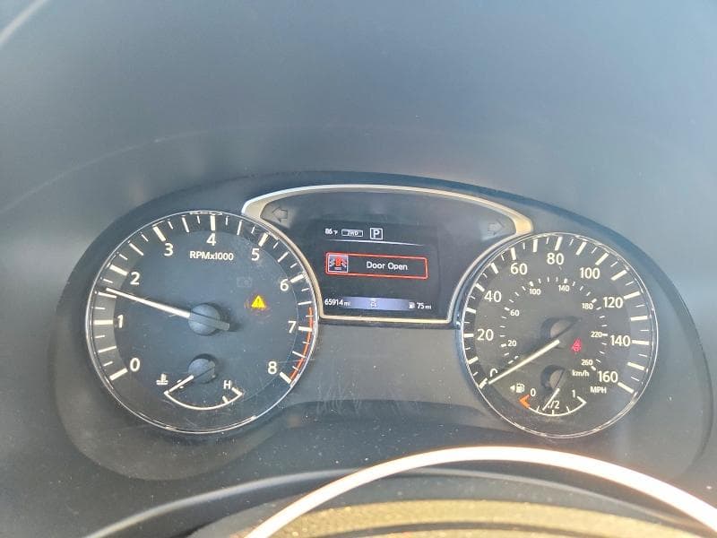 2019 NISSAN PATHFINDER SV 9