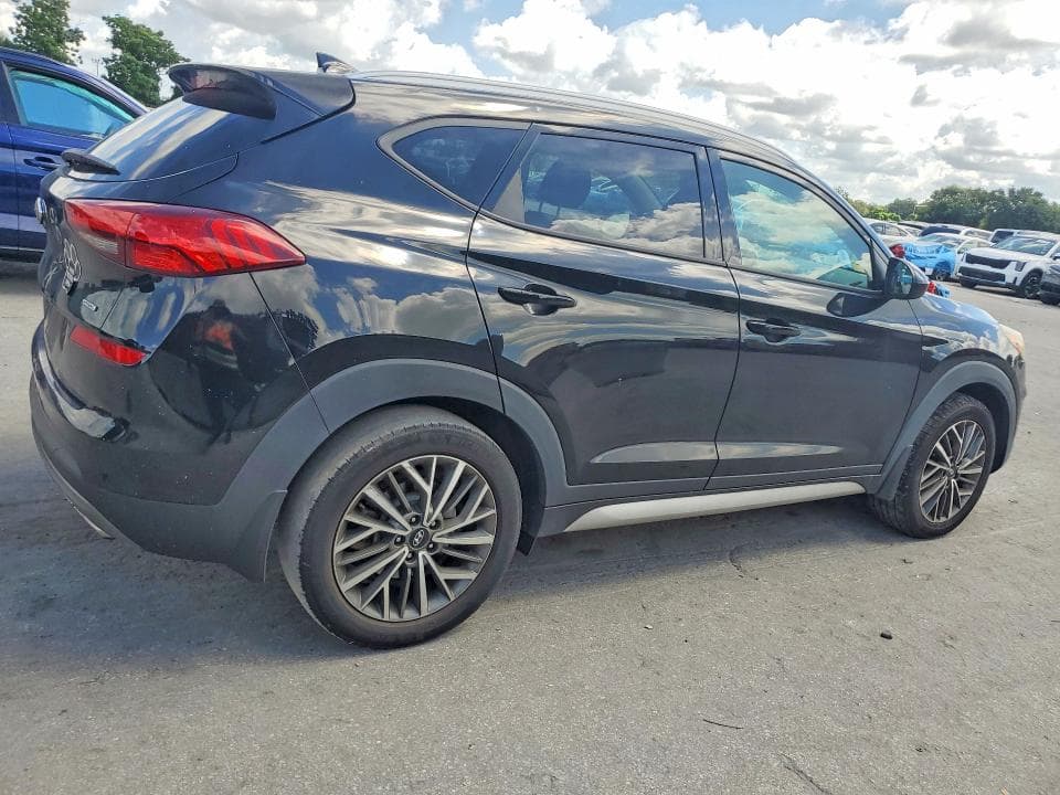 2019 HYUNDAI TUCSON SEL 3