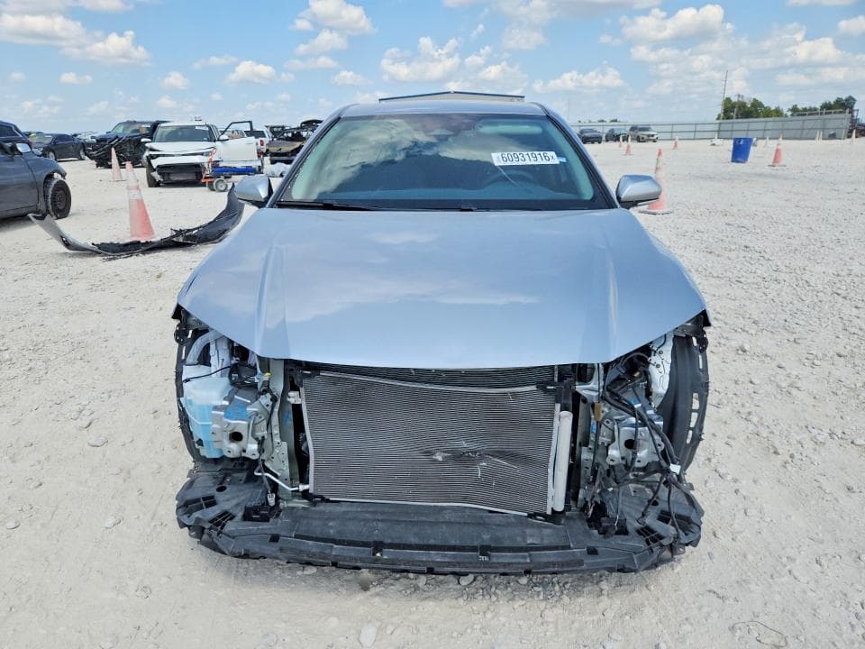 2025 TOYOTA CAMRY LE 5