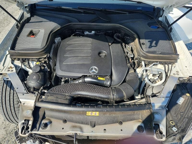 2022 MERCEDES-BENZ GLC 300 12