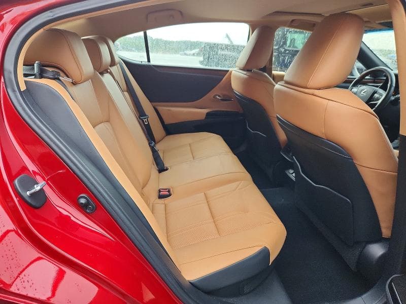 2024 LEXUS ES 300H LUXURY 10