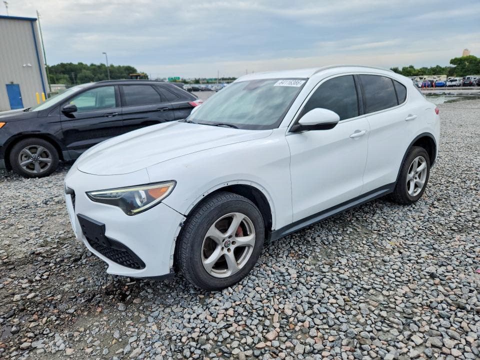 2018 ALFA ROMEO STELVIO - 1