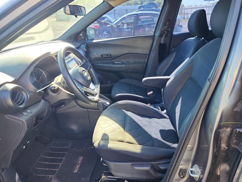 2018 NISSAN KICKS S 7
