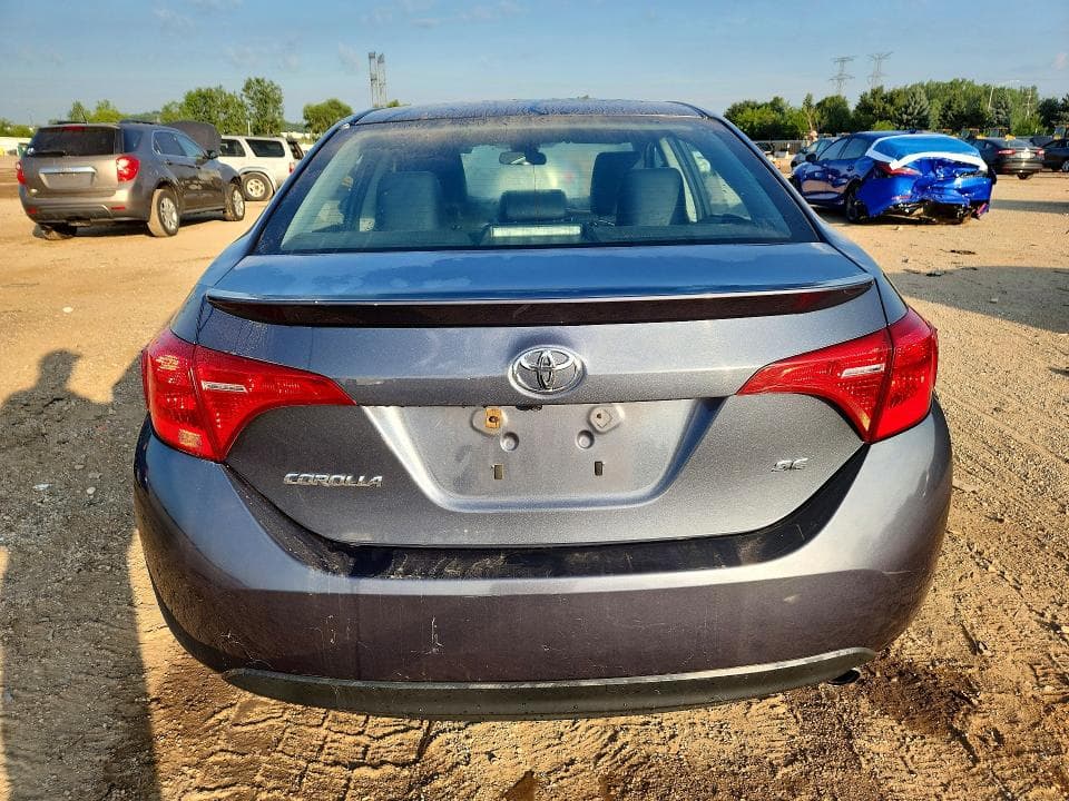 2017 TOYOTA COROLLA SE 6