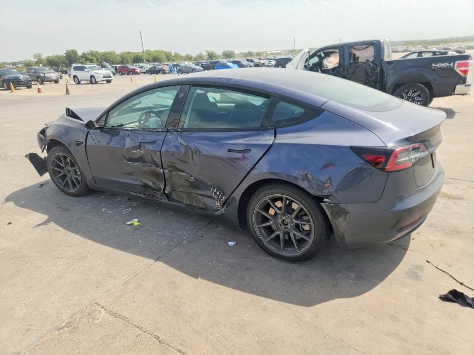 2023 TESLA MODEL 3 2