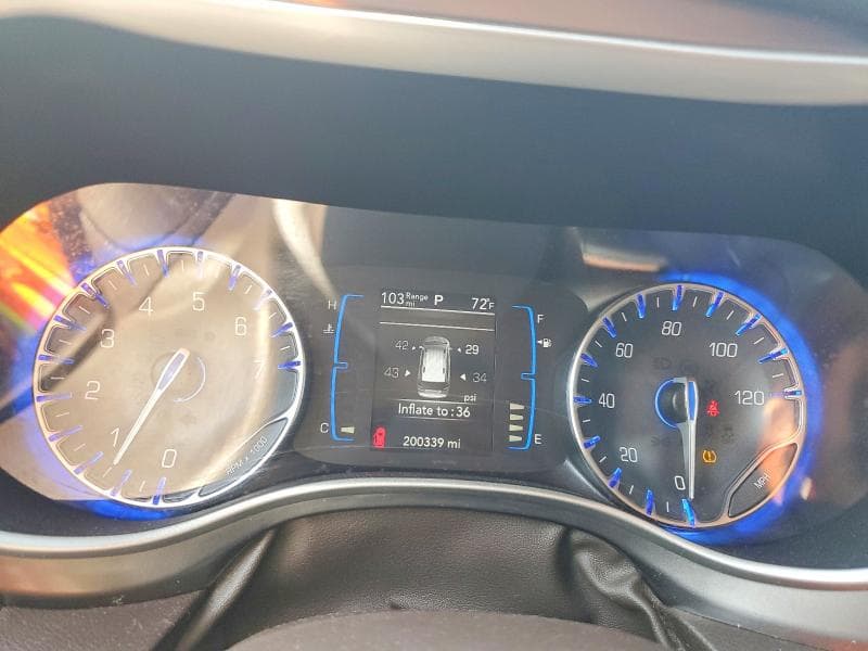 2017 CHRYSLER PACIFICA TOURING 9