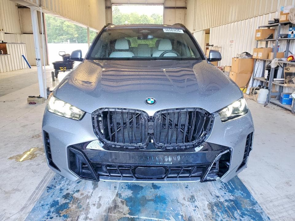 2026 BMW X5 XDRIVE40I 5