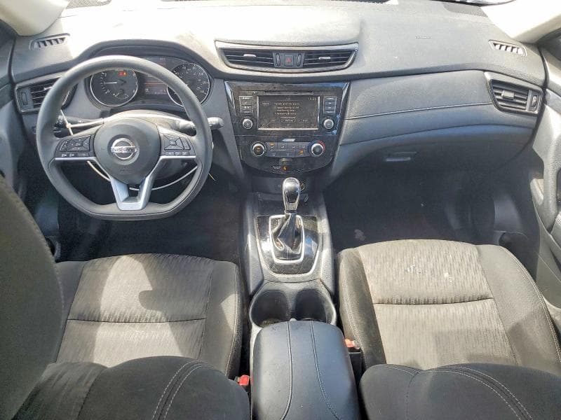 2018 NISSAN ROGUE S 8