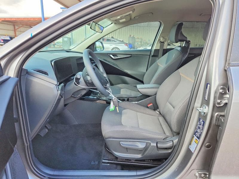 2026 KIA NIRO LX 7