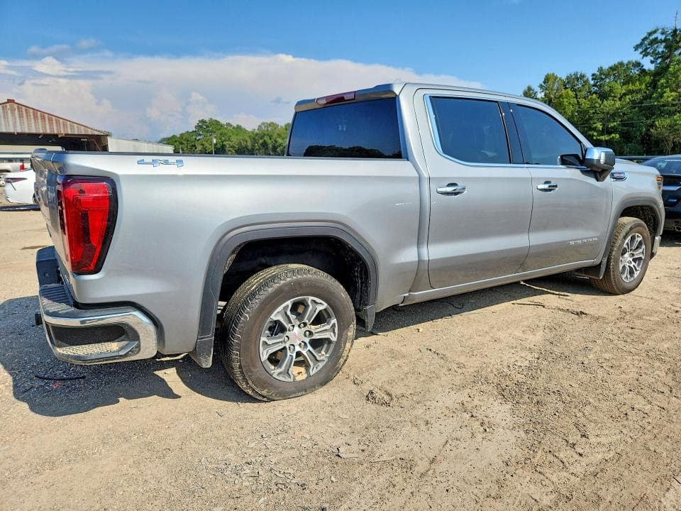 2026 GMC SIERRA K1500 SLT 3