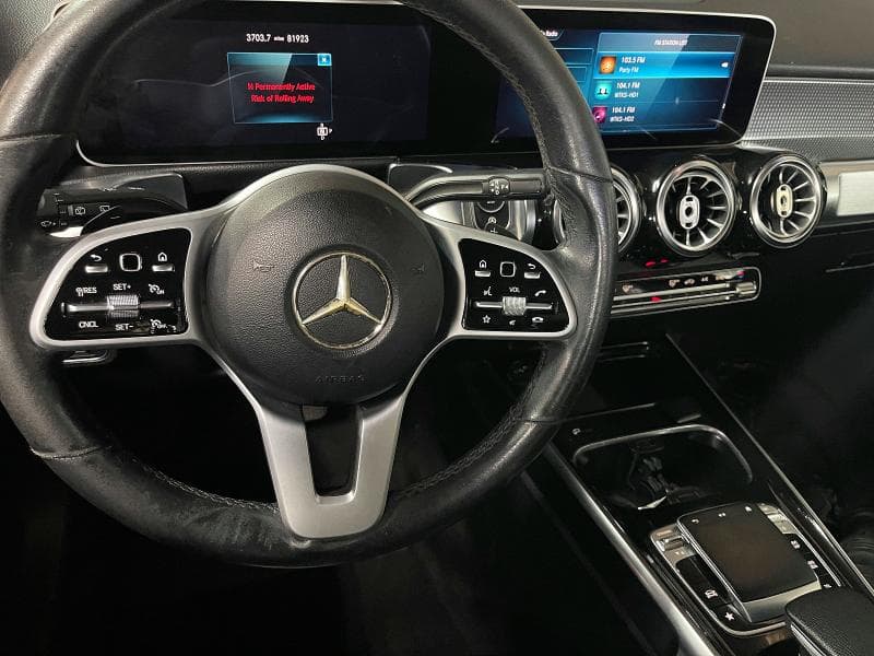 2020 MERCEDES-BENZ GLB 250 8