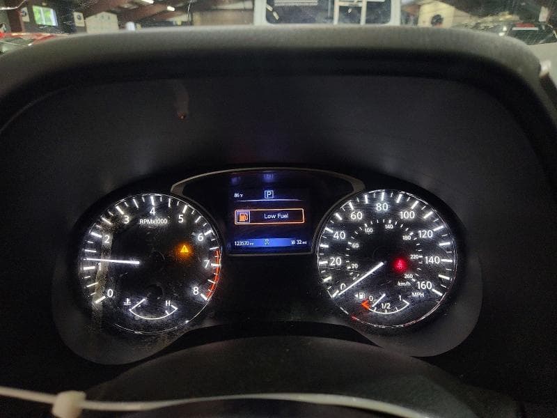 2020 NISSAN PATHFINDER S 9