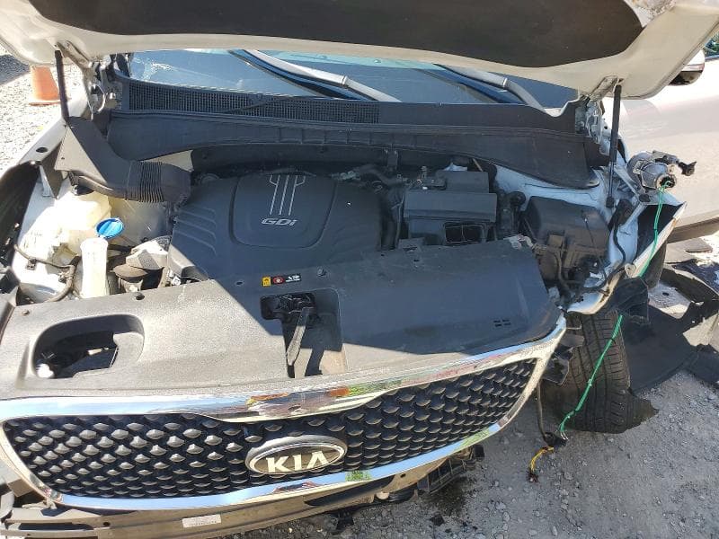 2017 KIA SORENTO LX V6 12