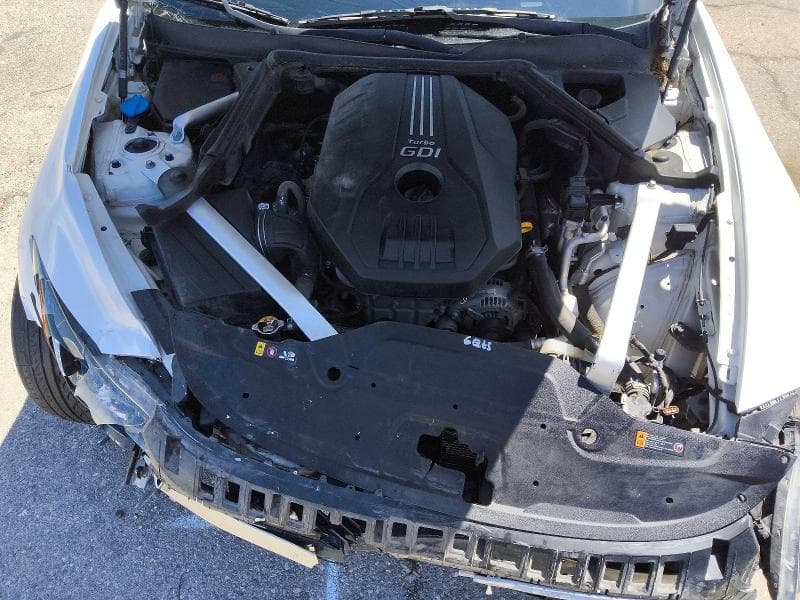 2019 KIA STINGER PREMIUM 11