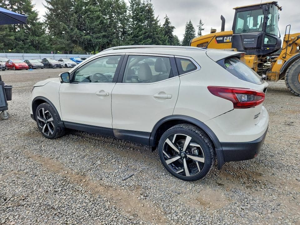 2022 NISSAN ROGUE SPORT SL 2