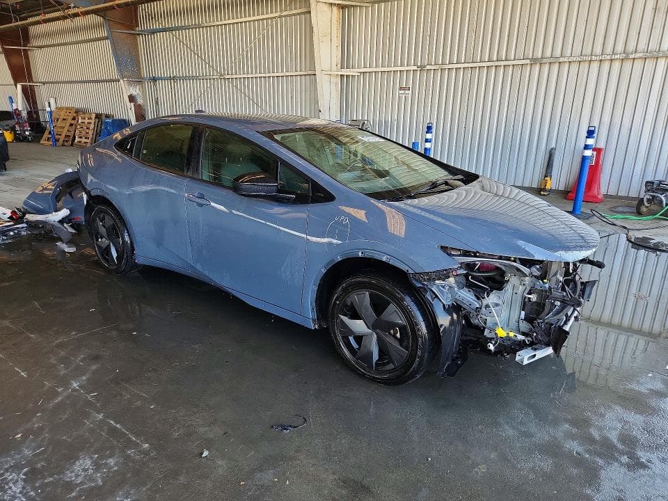 2024 TOYOTA PRIUS LE 4
