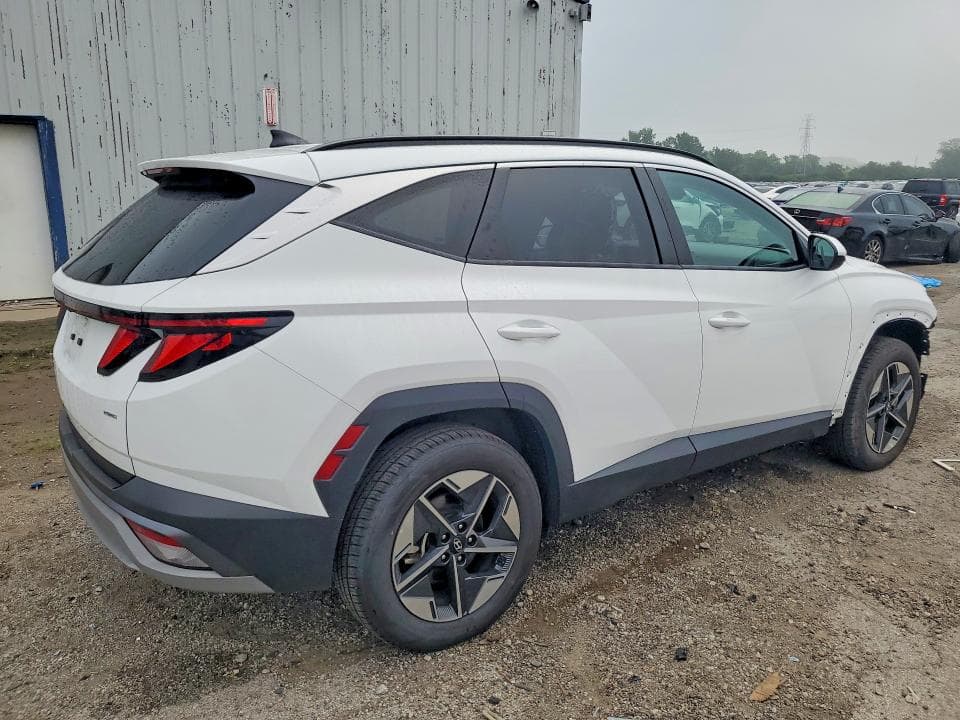 2025 HYUNDAI TUCSON SEL 3