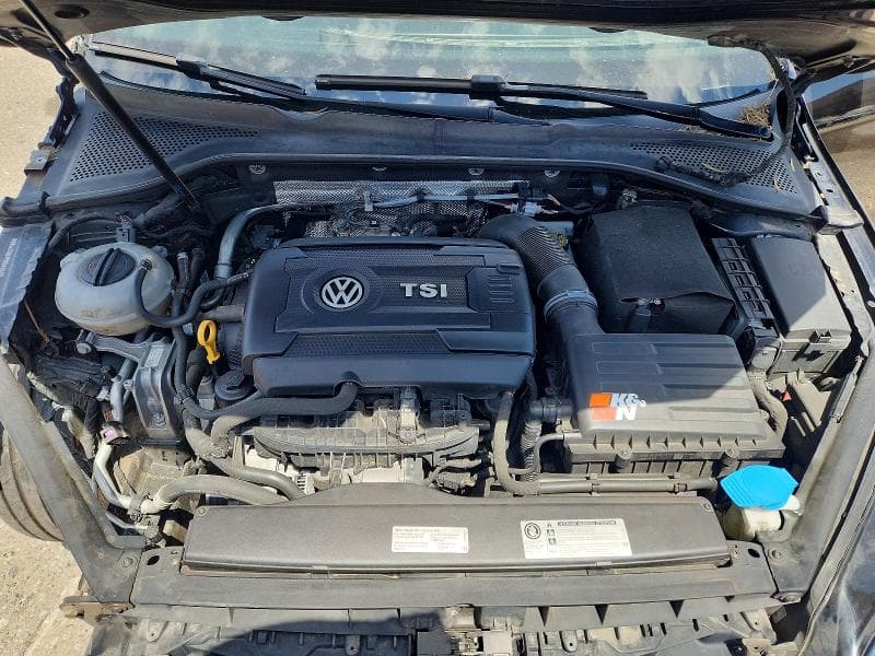 2017 VOLKSWAGEN GTI S/SE 11