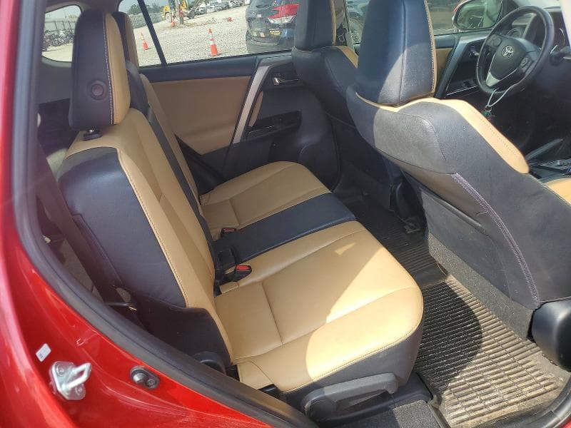 2017 TOYOTA RAV4 LIMITED 11