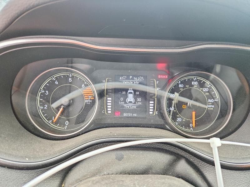 2019 JEEP CHEROKEE LATITUDE PLUS 9
