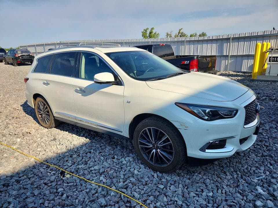 2017 INFINITI QX60 BASE 4