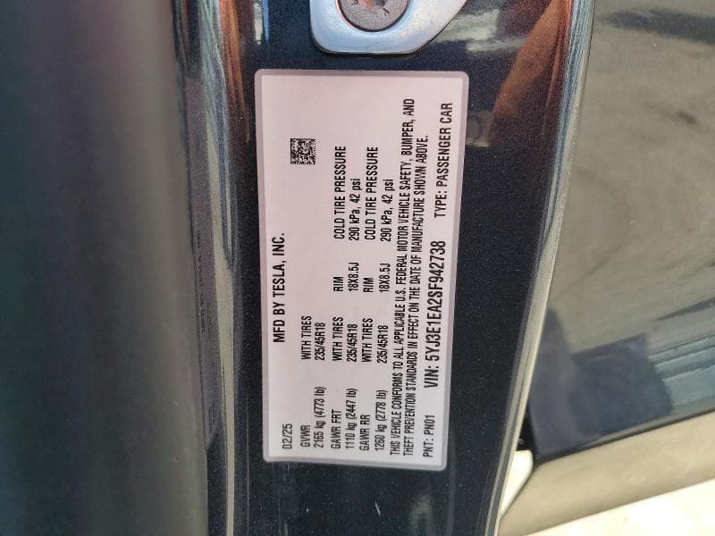 2025 TESLA MODEL 3 12