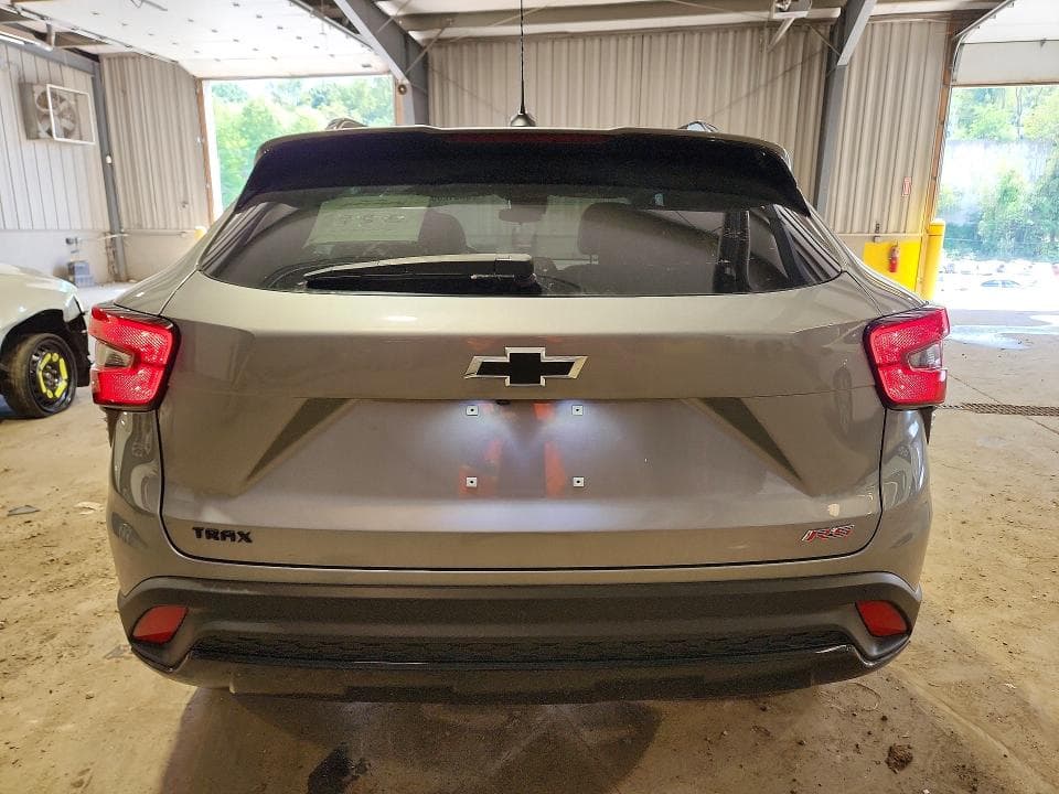 2025 CHEVROLET TRAX 2RS 6