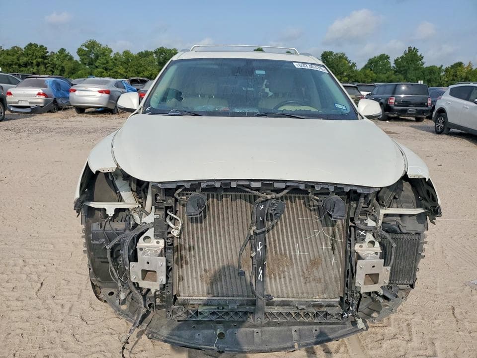 2017 INFINITI QX60 BASE 5