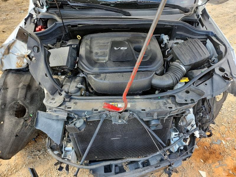 2017 JEEP GRAND CHEROKEE LAREDO 12