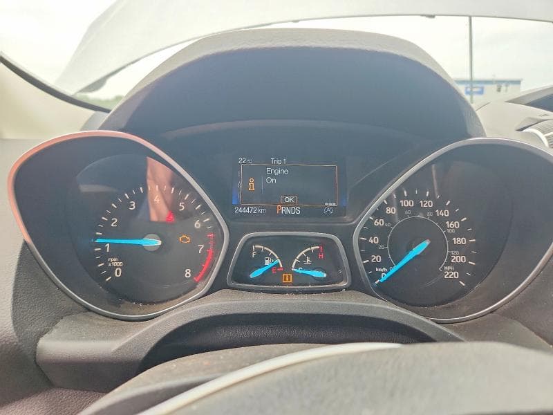 2017 FORD ESCAPE SE 9