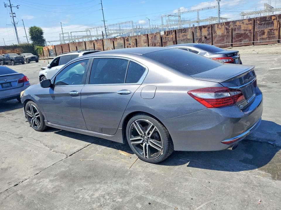 2017 HONDA ACCORD SPORT 2