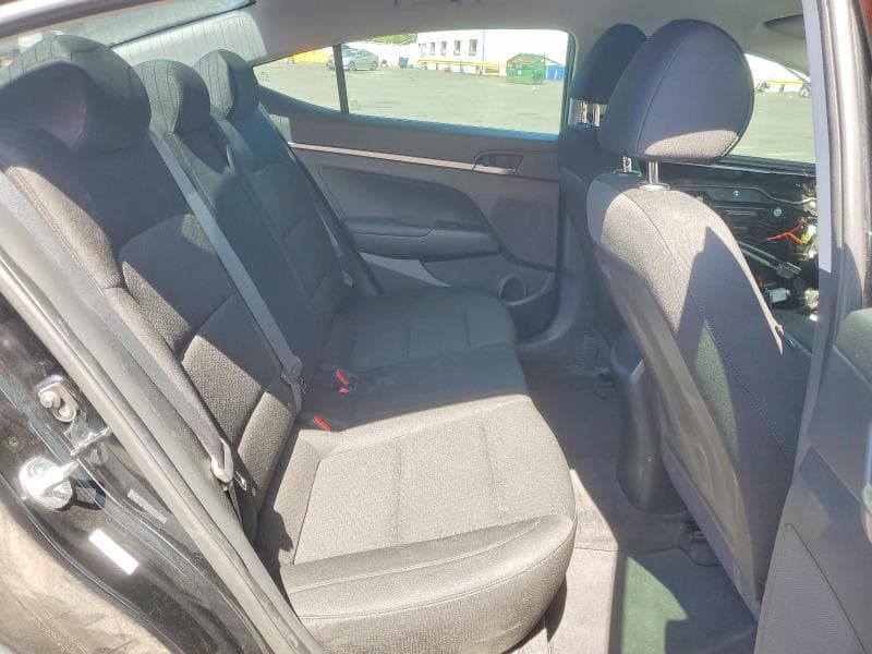 2019 HYUNDAI ELANTRA SE 10